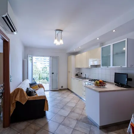 Apart-hotel Dolcemare 3*