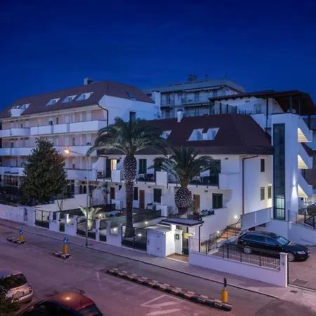 Dolcemare Aparthotel 3*